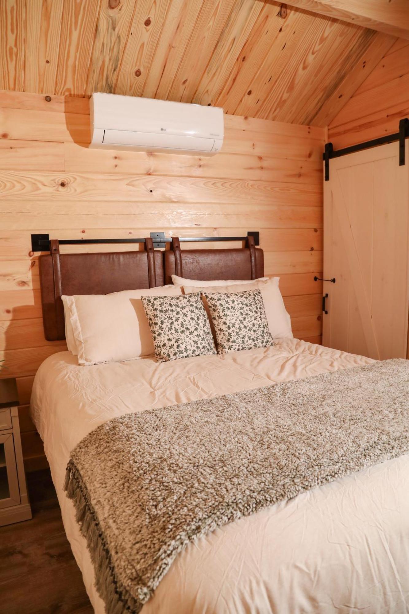 Route 6 Campground Gaines Zimmer foto